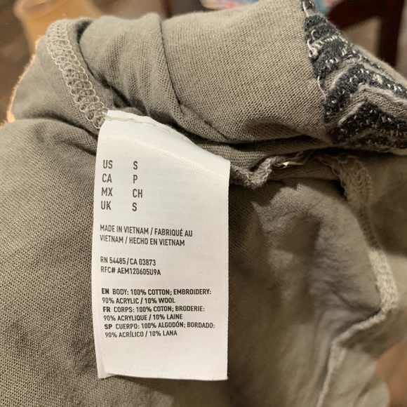 American Eagle Tank Sz Small - Picture 6 of 6